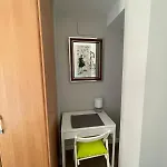Privatunterkunft Cozy In Stylish Flat Just Steps From The *
