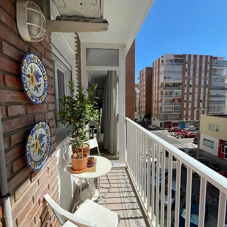 Cozy In Stylish Flat Just Steps From The Privatunterkunft